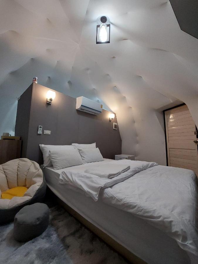 นรดีฮิวล์ รีสอร์ต เขาแผงม้า วังน้ำเขียว Hotel Banszapbon Kültér fotó