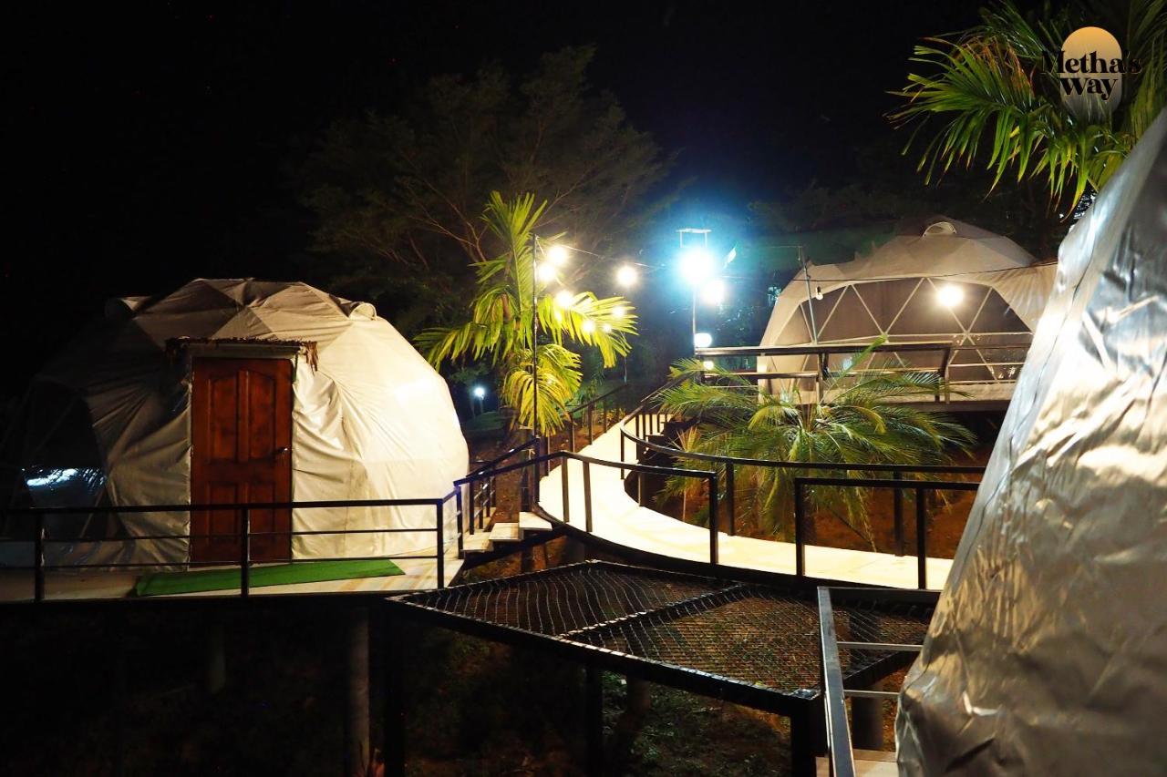 นรดีฮิวล์ รีสอร์ต เขาแผงม้า วังน้ำเขียว Hotel Banszapbon Kültér fotó
