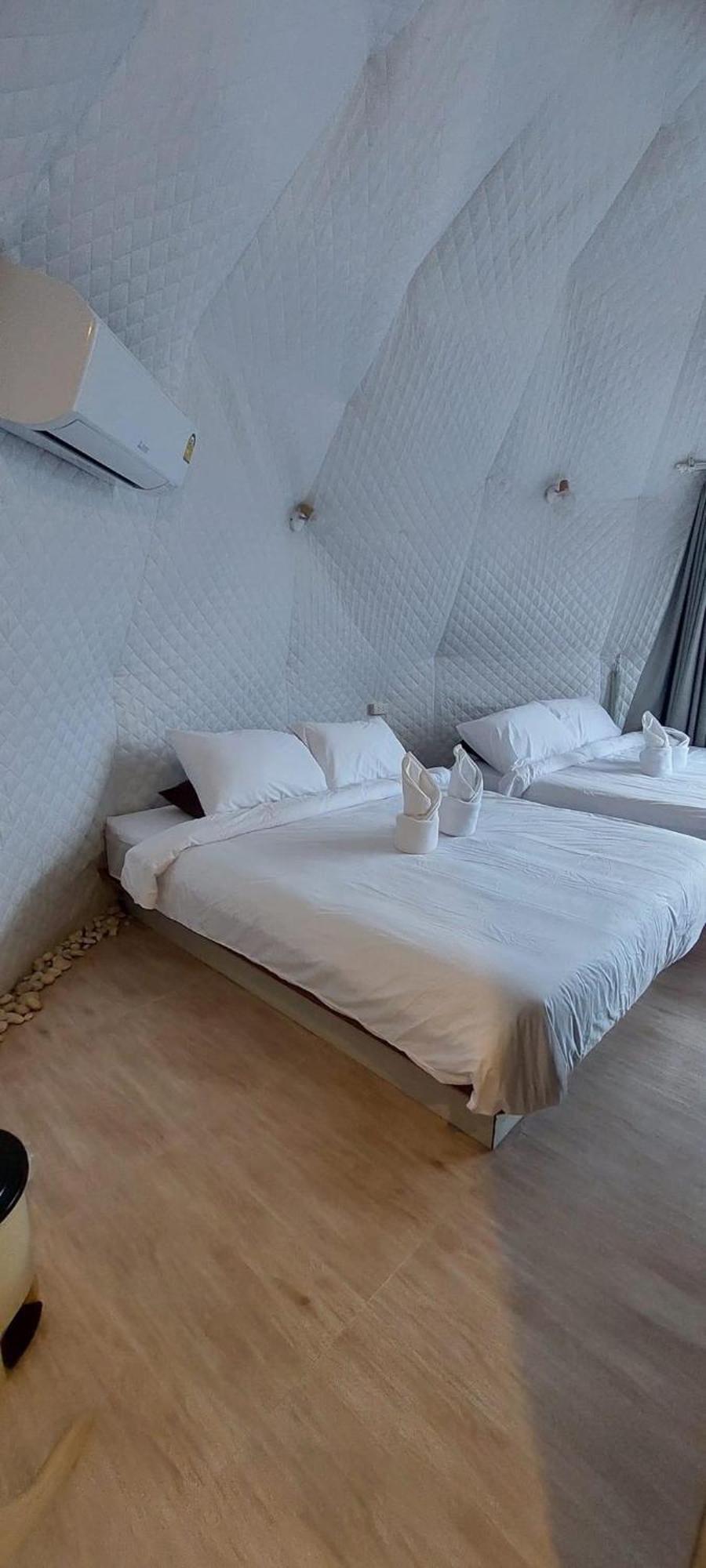 นรดีฮิวล์ รีสอร์ต เขาแผงม้า วังน้ำเขียว Hotel Banszapbon Kültér fotó